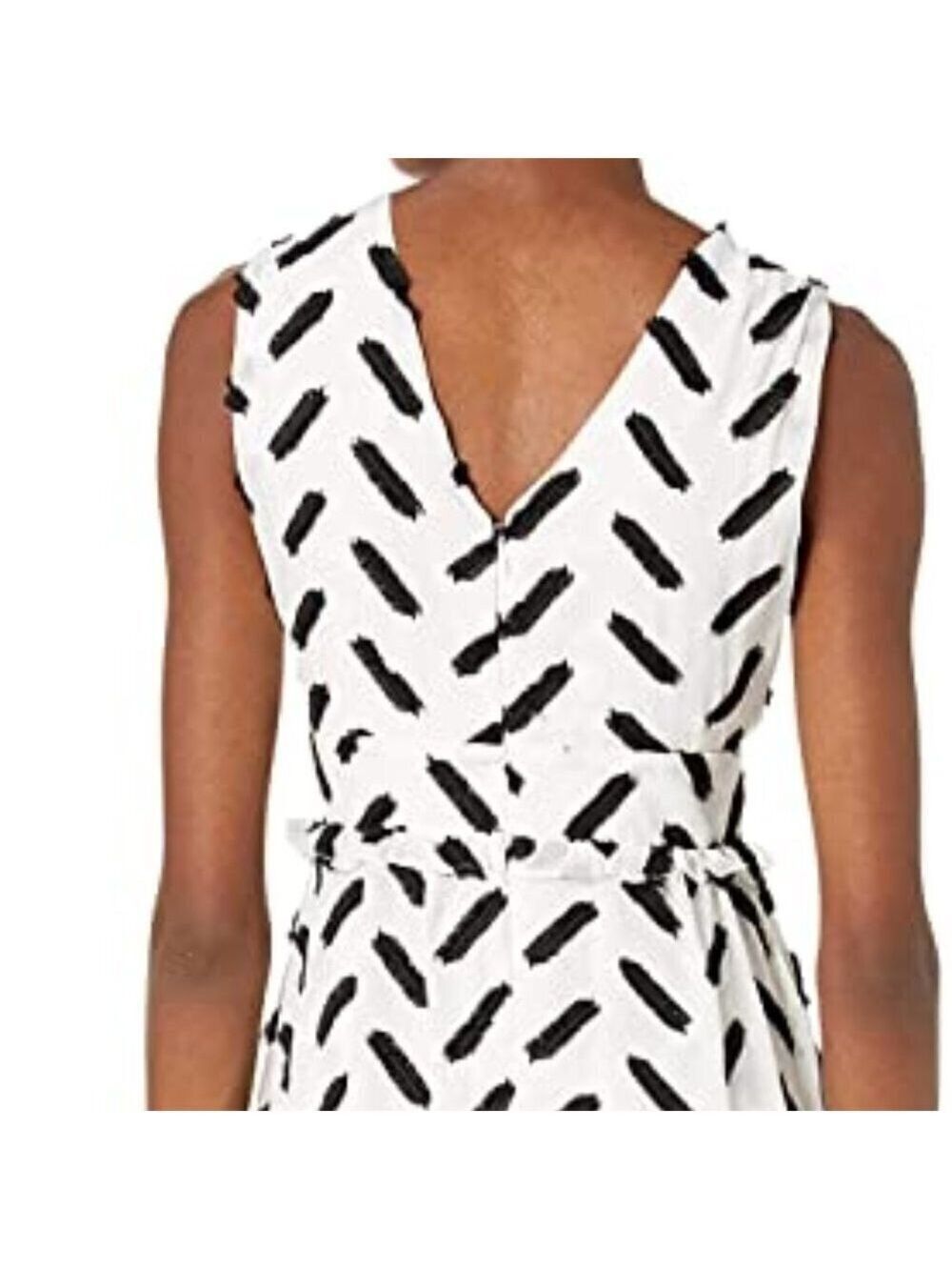 Ali + Jay A-line embroidered dress BNWOT sz Large black white ruffle hem - Picture 2 of 10